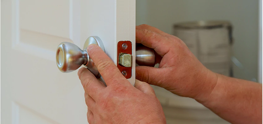 AAA Locksmiths For lock Replacement in Beverly Hills, California